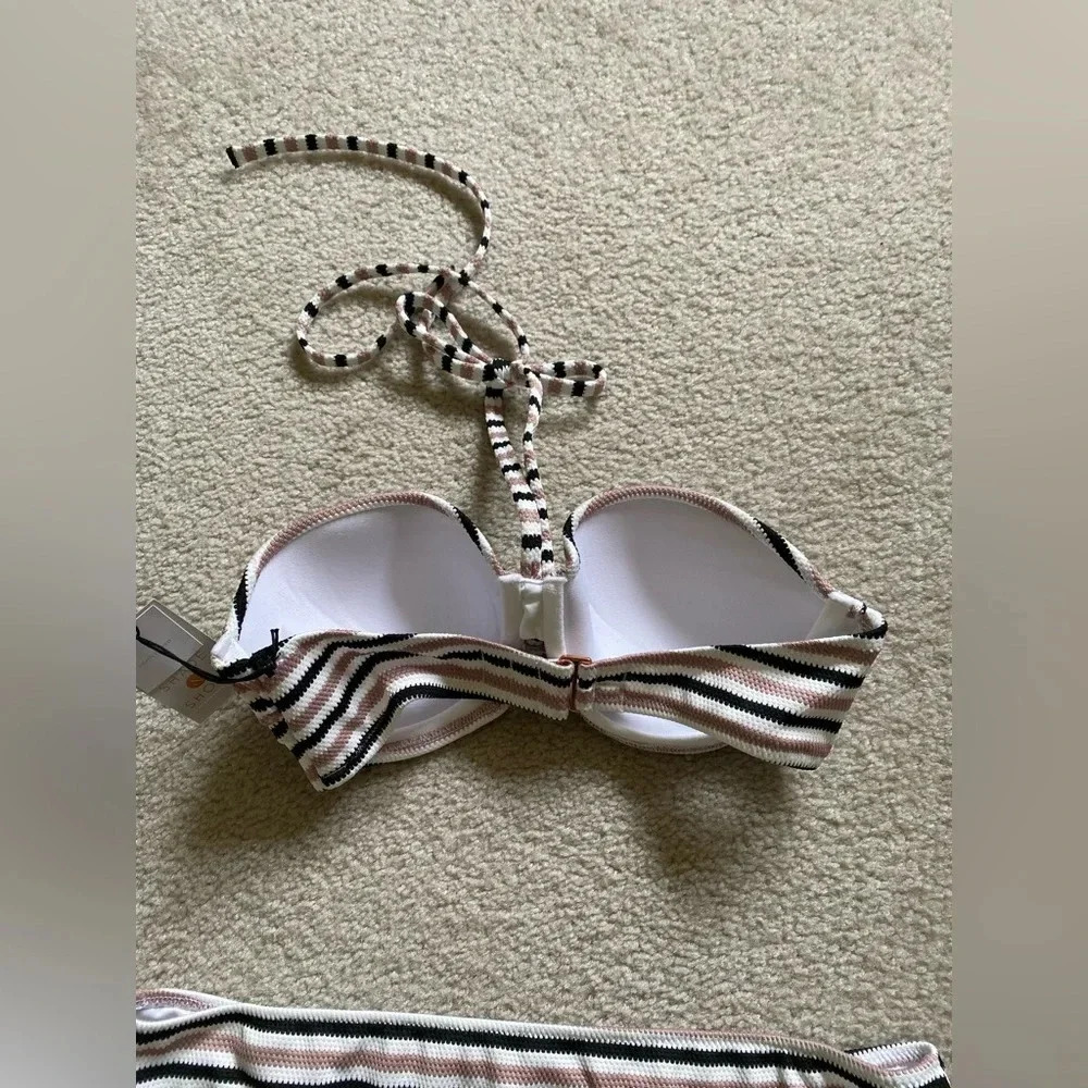 Striped bikini top size 32c bottoms med - Picture 7 of 7